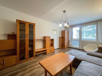 Trojizbový byt s balkónom na prenájom, Vráble - 4