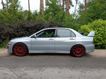 MITSUBISHI LANCER EVO 8 EU - 4