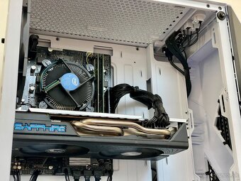 Herný PC - i5 8500,RX 570 8GB,16GB RAM,256GB SSD+2xHDD - 4
