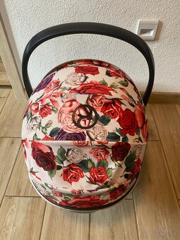 Cybex vajičko + otočna základňa - 4