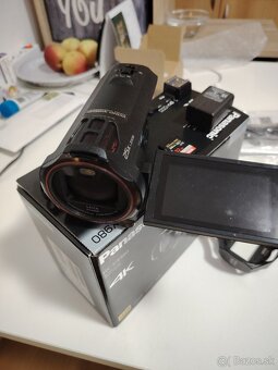 Panasonic 4K HC VX980 - 4