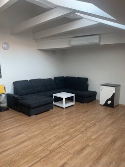 na prenajom 2izb. byt v Komarne, centrum - 4