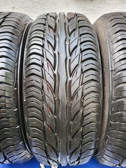 195/60 R15 Uniroyal letne pneumatiky - 4