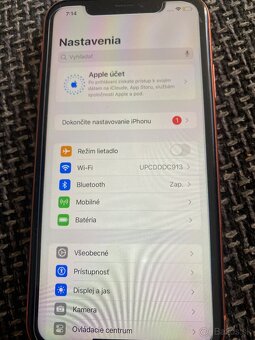 iPhone xr - 4