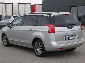 Peugeot 5008 2.0 HDI Allure, panorama - 4