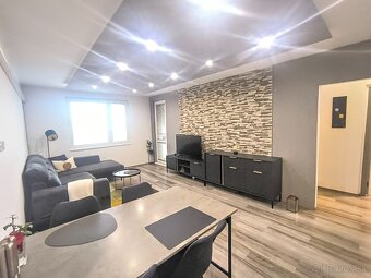 SMART BÝVANIE V KOMÁRNE 3 izbový byt s loggiou na PREDAJ - 4