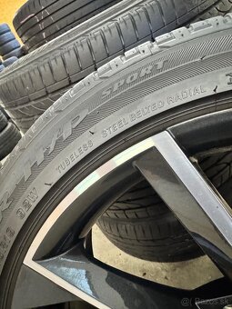 ORIGINAL SKODA KAROQ SPORTLINE VEGA R19 5x112 225/45/19 - 4