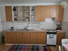 HALO reality - Predaj, rodinný dom Čierne nad Topľou - 4