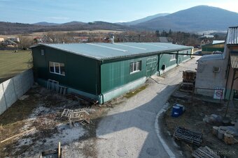 Ponúkame na prenájom výrobnú halu o rozlohe 941 m2, nachádza - 4