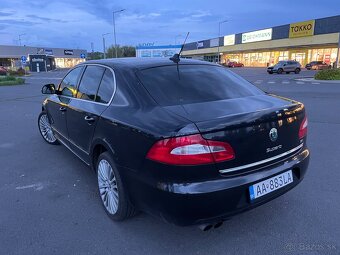 Škoda Superb - 4