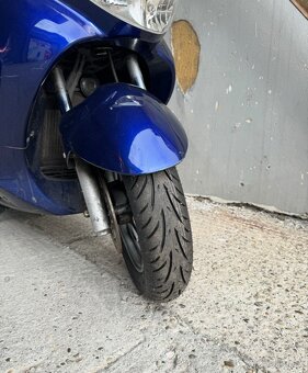 Predám Suzuki Burgman 200 - 4