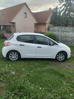 Peugeot 208 1.0vtiAccess - 4