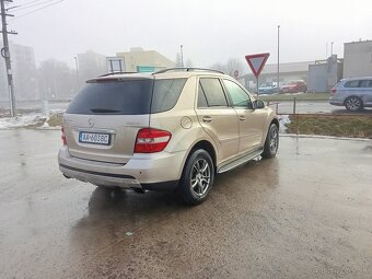 Mercedes-benz ML - 4
