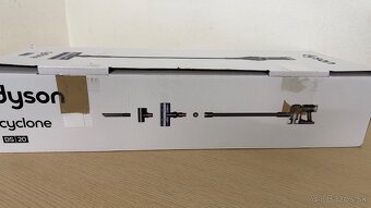 Dyson V8 Cyclone - 4