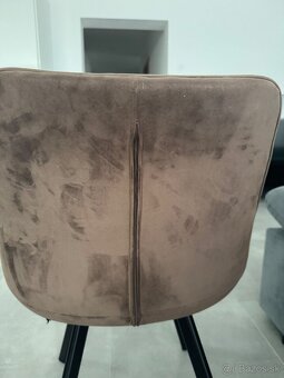 Jedalenska stolicka - 4