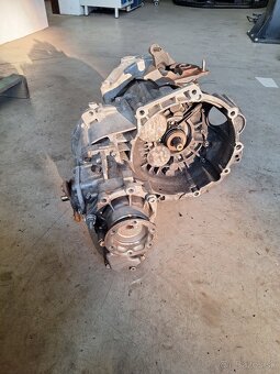 Predám prevodovku VW Passat b6 4X4  KNP - 4