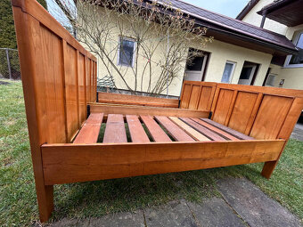 starožitná manželská posteľ - 4