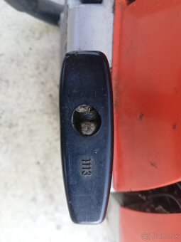 Motorová píla Stihl 028 AV - 4