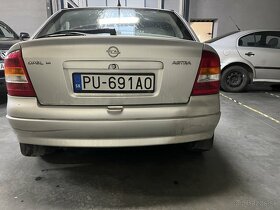 Opel Astra 1.4 - 4