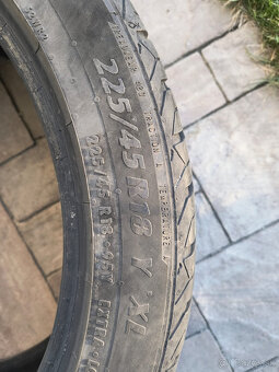 Predám použité letné PNEU_225/45 R18 - 4