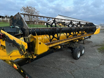 Kombajn NEW HOLLAND CX8080SL+BISO CropRanger VX750 TrendLine - 4