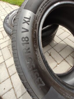 Predám Pneu letné 235/55/18 V XL - 4