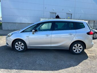Opel Zafira Tourer - 4