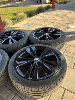 5x112 r18 Neptun - octavia 2 rs - 4