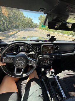 JEEP WRANGLER SAHARA - 4