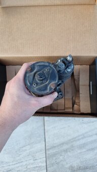 Predám štartér z M54B30 / E46 330I, E39 530I - 4