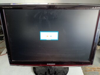 Samsung T220 22 palcový funkcny - 4