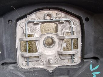 🛞 Volant Peugeot 5008 – originál - 4