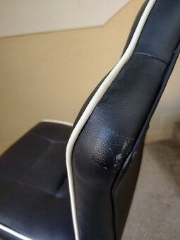 Barová stolicka - 4