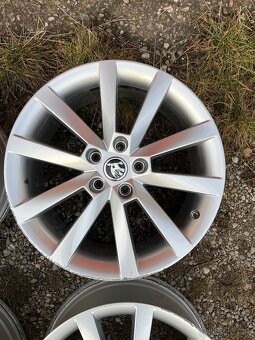 Elektrony orig. Skoda 5x112 R18 Alaris - 4