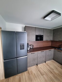 Exkluzívne luxusný 2 izb.byt na predaj v Leviciach - 4