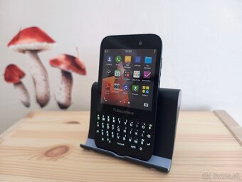 BlackBerry zbierka OS10 - 4