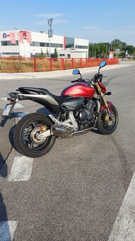 Honda hornet 600 - 4