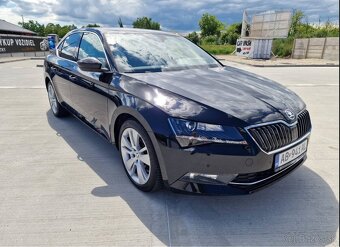 Škoda Superb 2.0 TSI Style 4x4 DSG - 4