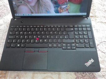 Lenovo. Intel i5. 15,6". 500 GB . 8 GB RAM. nVidia 6GB. - 4
