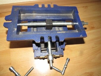 Predam novy krizovy zverak HAINA,celuste 100 mm - 4