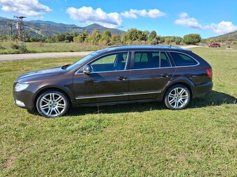 Predám Škoda superb 2 combi 4x4 dsg 2012 - 4