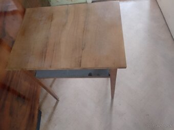 Skrine, sekretáre,stolíky - 4