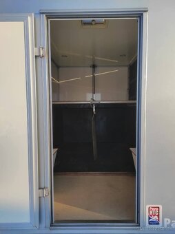 Mercedes prepravnik na kone - 4