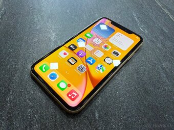 Apple iPhone XR 64 GB Yellow - 4