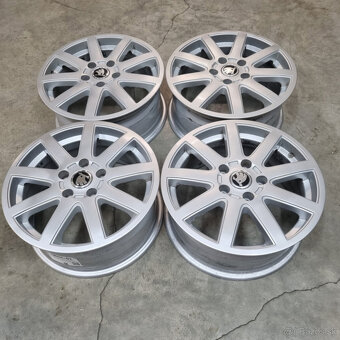 Hliníkové disky 5x112 R16 7J ET48 - 4