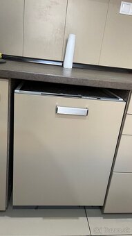 Kuchynská linka - 4