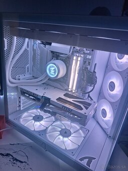 RTX5080 AMD 7 9800X3D 64GB - 4