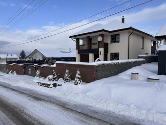 Skolaudovaná novostavba, nová terasa, nový plot nová skalka - 4