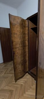 Starožitná skriňa - šatník - 4