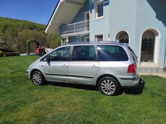 Volkswagen Sharan 19tdi 85 kw - 4